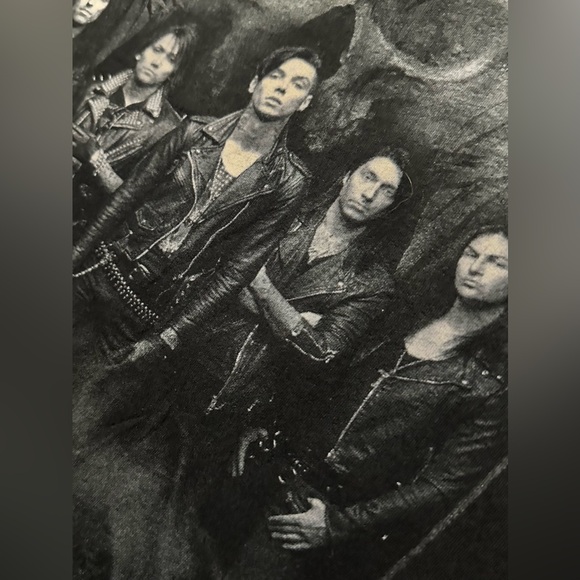 Black Veil Brides shirt - Picture 4 of 7